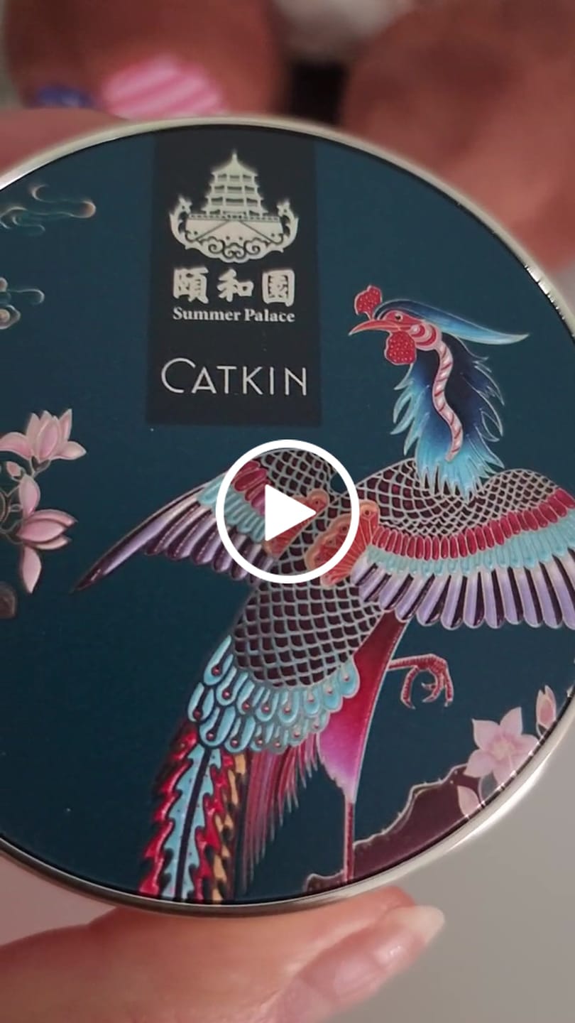 Customer video review of CATKIN Summer Palace Moisture Cover BB Cream Cushion Foundation