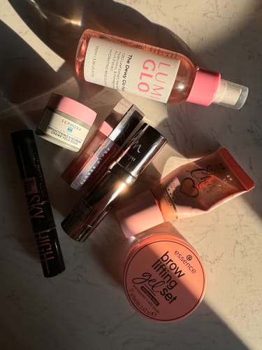 Customer photo review of The Dewy Glo Face Mist