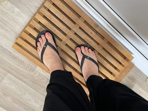 Customer photo review of Khaki - Arch Support Flip Flops