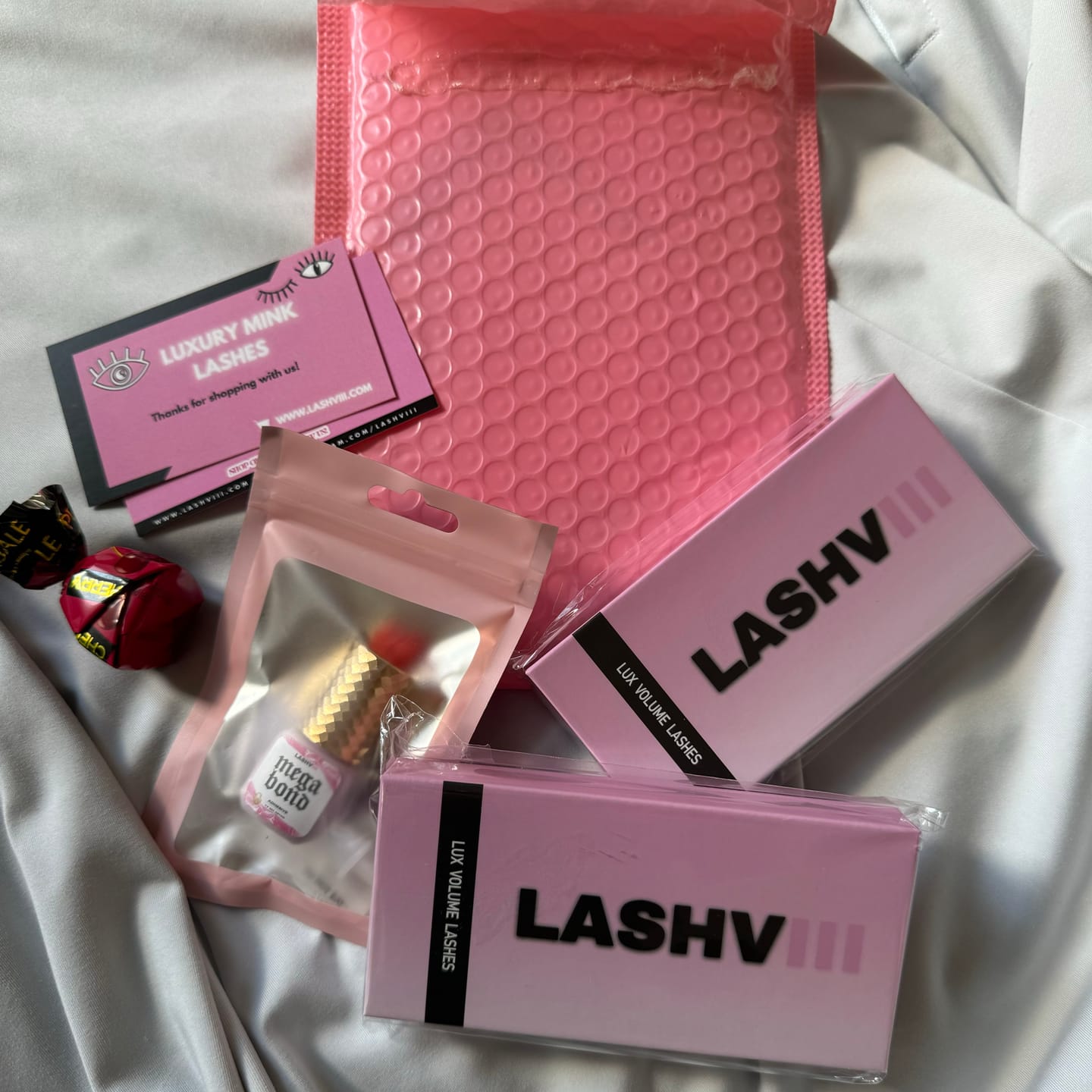 Customer photo review of LUX lashes 0.05 Single Tray