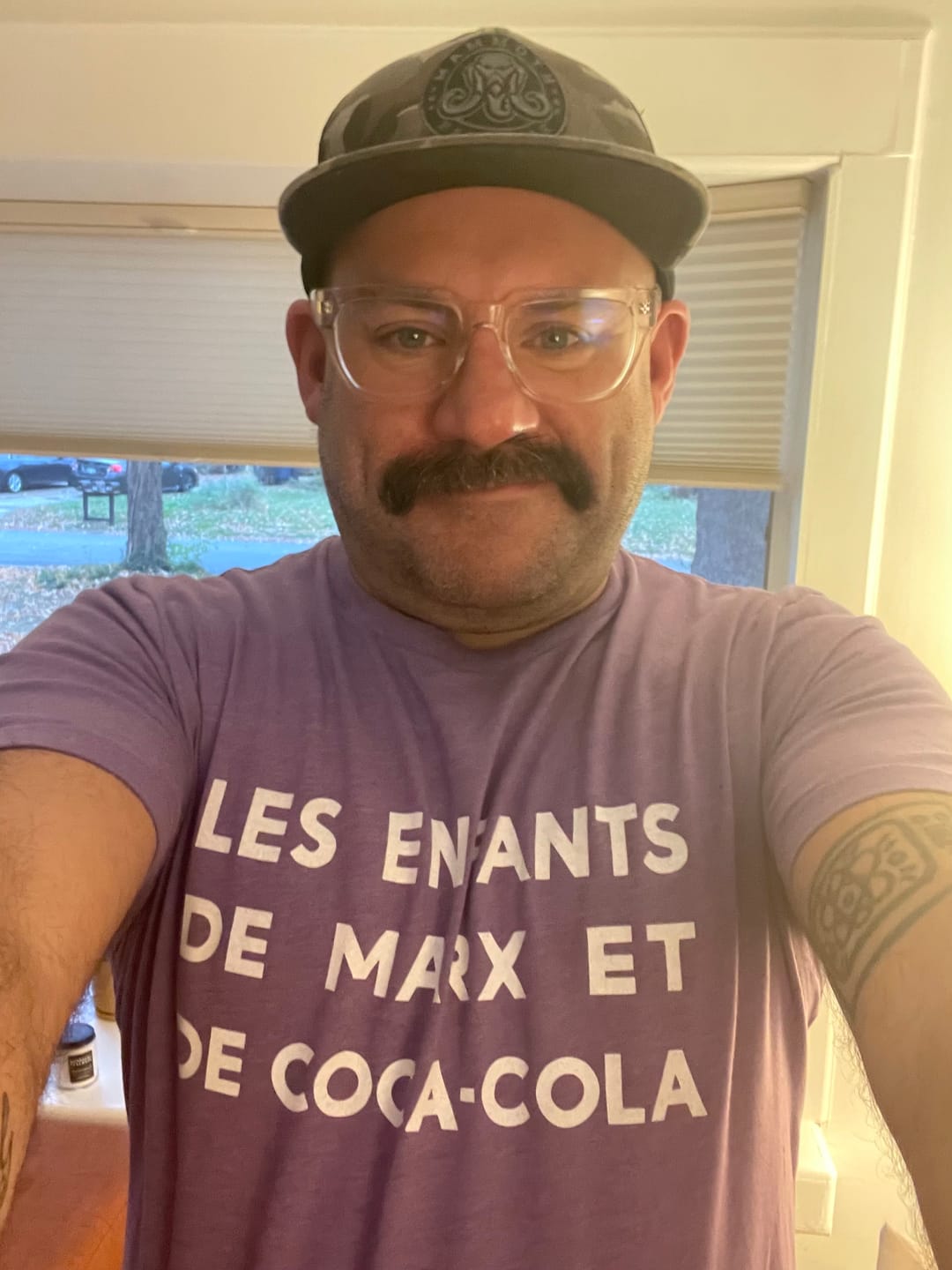 Customer photo review of Godard: Les Enfants T-Shirt