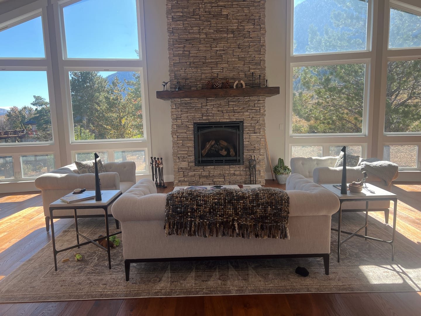 Customer photo review of Kalem™ Sculpting Table Lamp