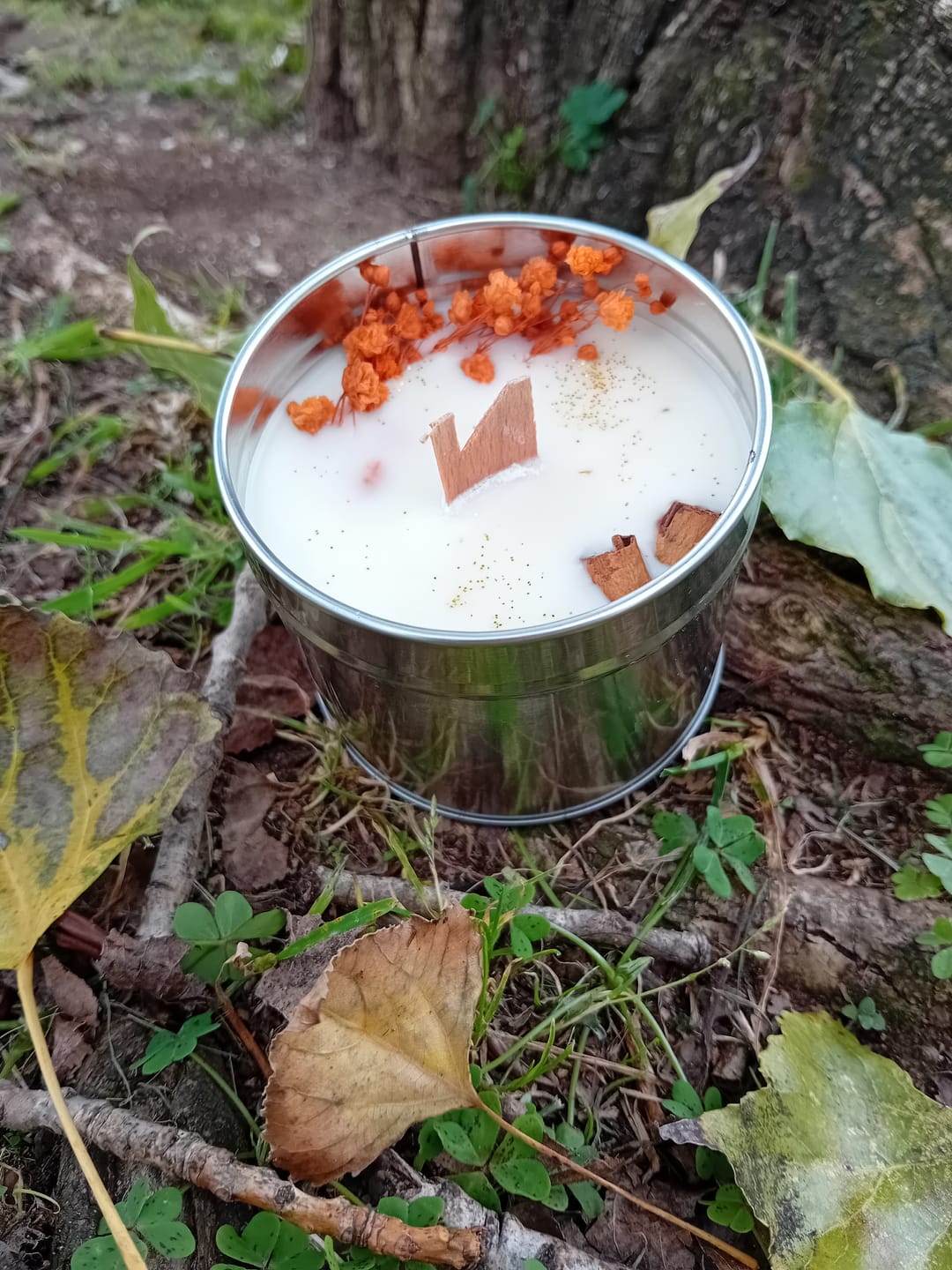 Customer photo review of Tarro con tapa de color Dorado