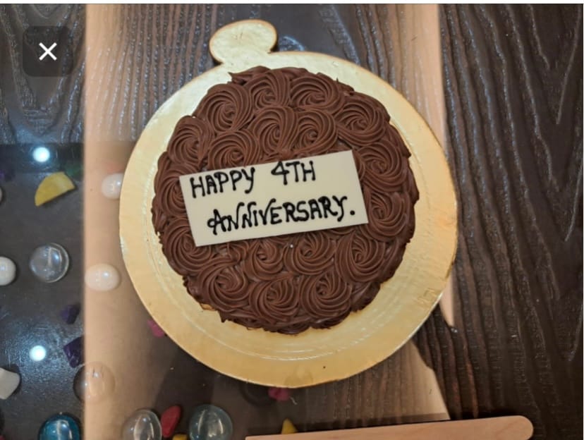 Customer photo review of Classical Dairy Milk Cake