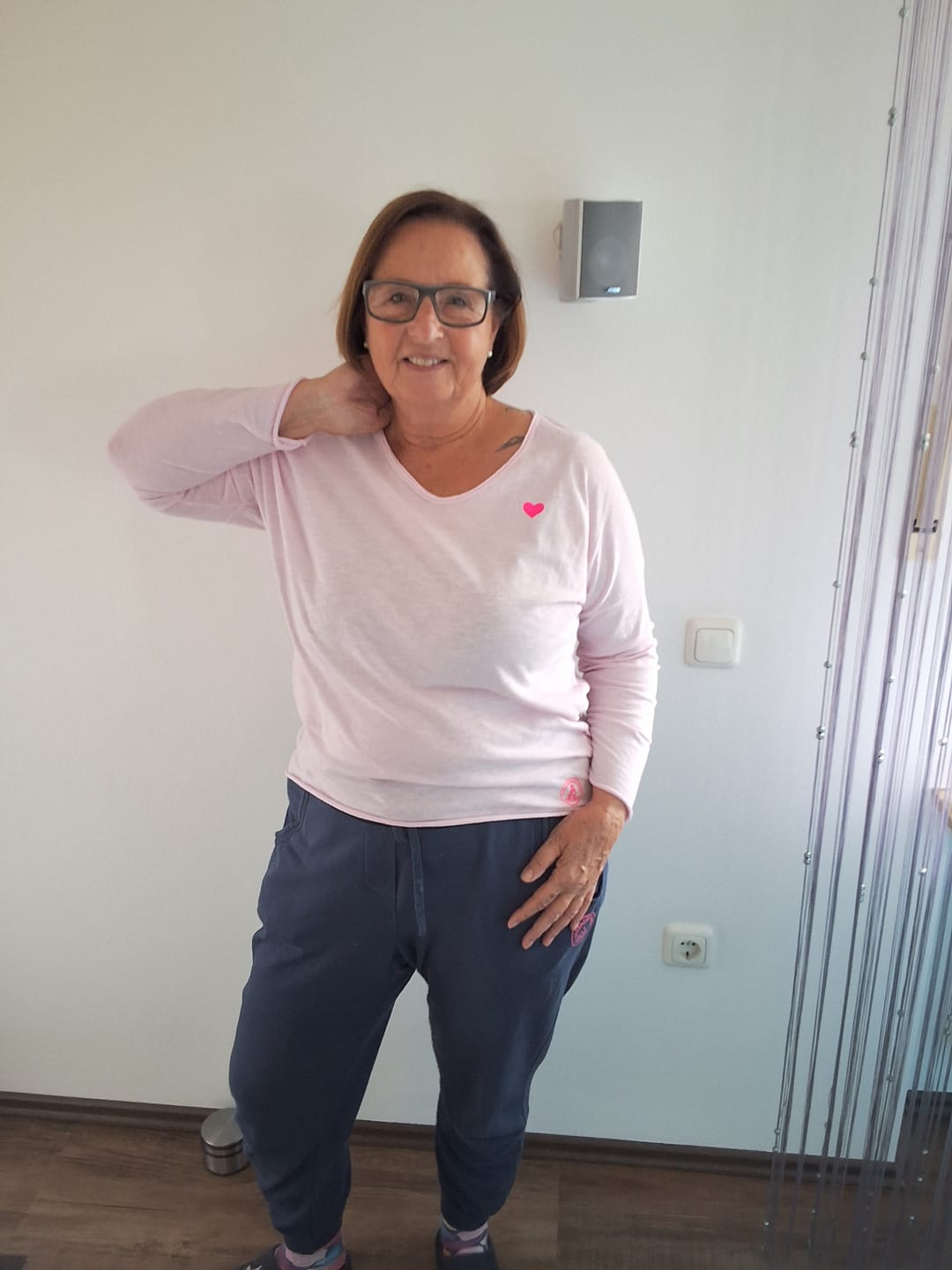 Customer photo review of Longsleeve Herz