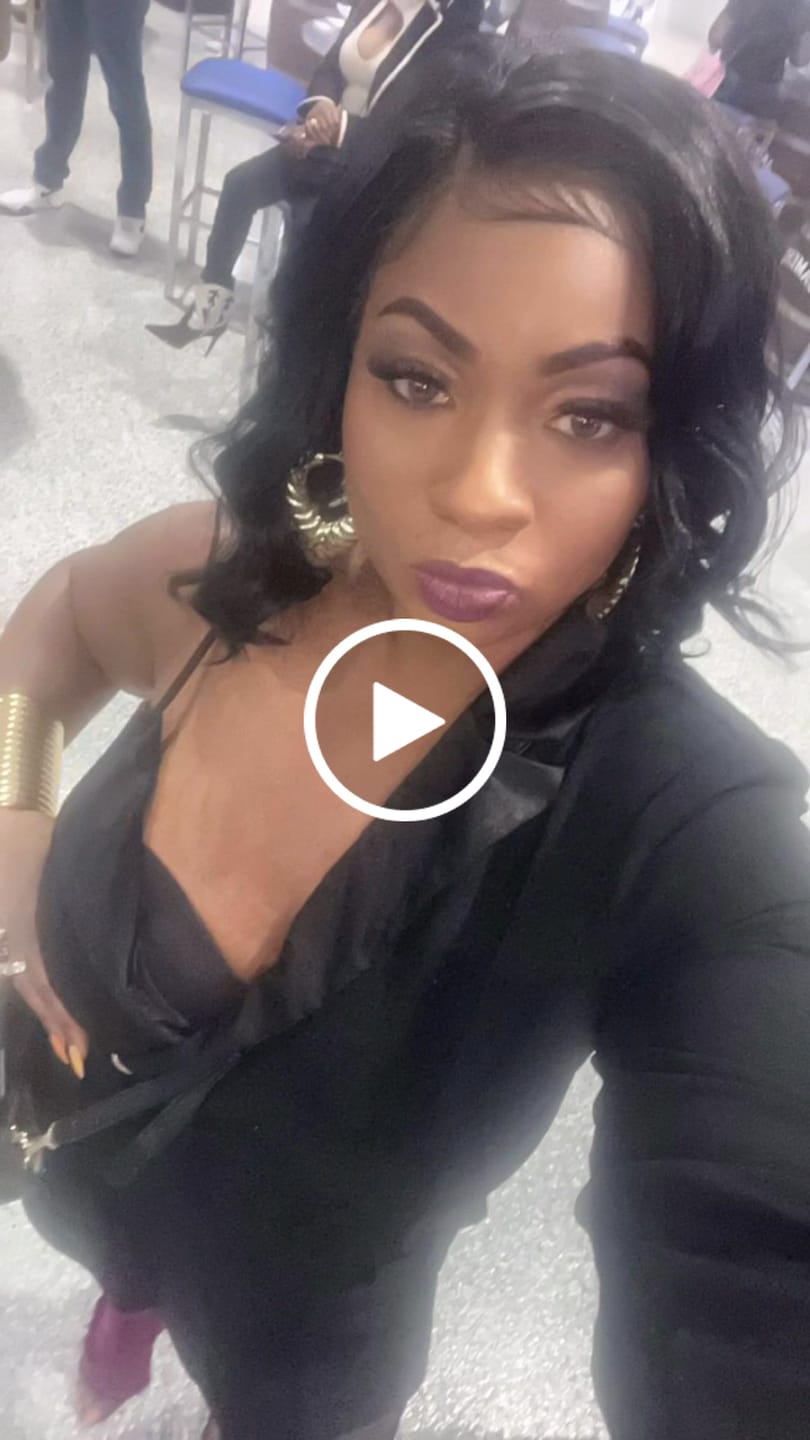 Customer video review of Sensationnel Bare Lace Glueless 13x6 Lace Front Wig - 13x6 UNIT 11