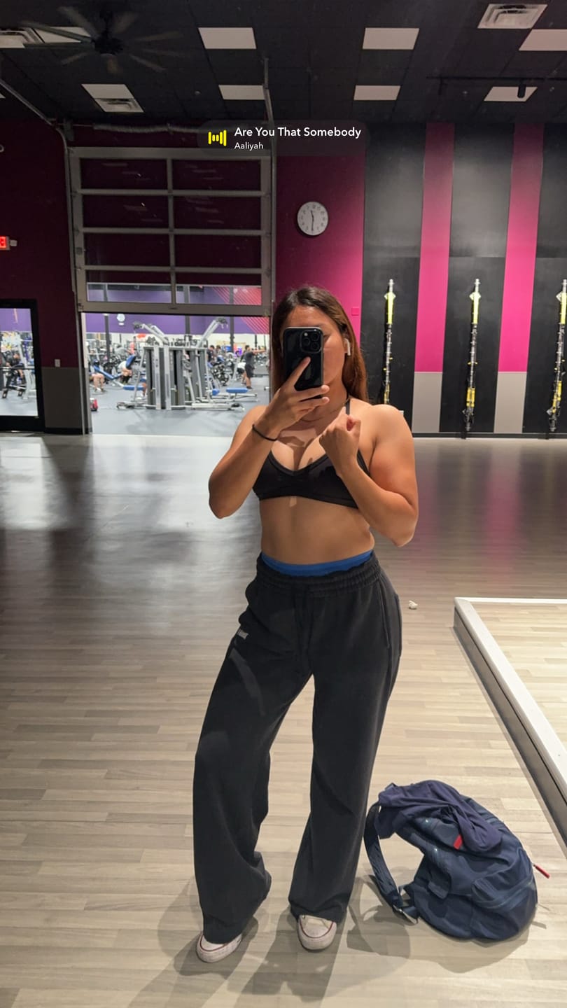 Customer photo review of W260 - Rebel Straight Leg Joggers