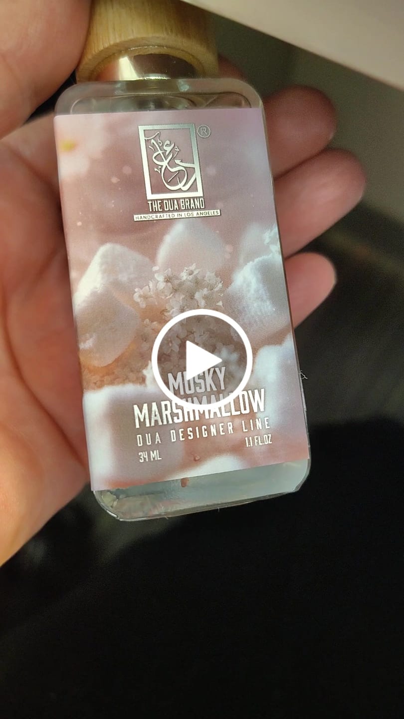 Customer video review of Musky Marshmallow