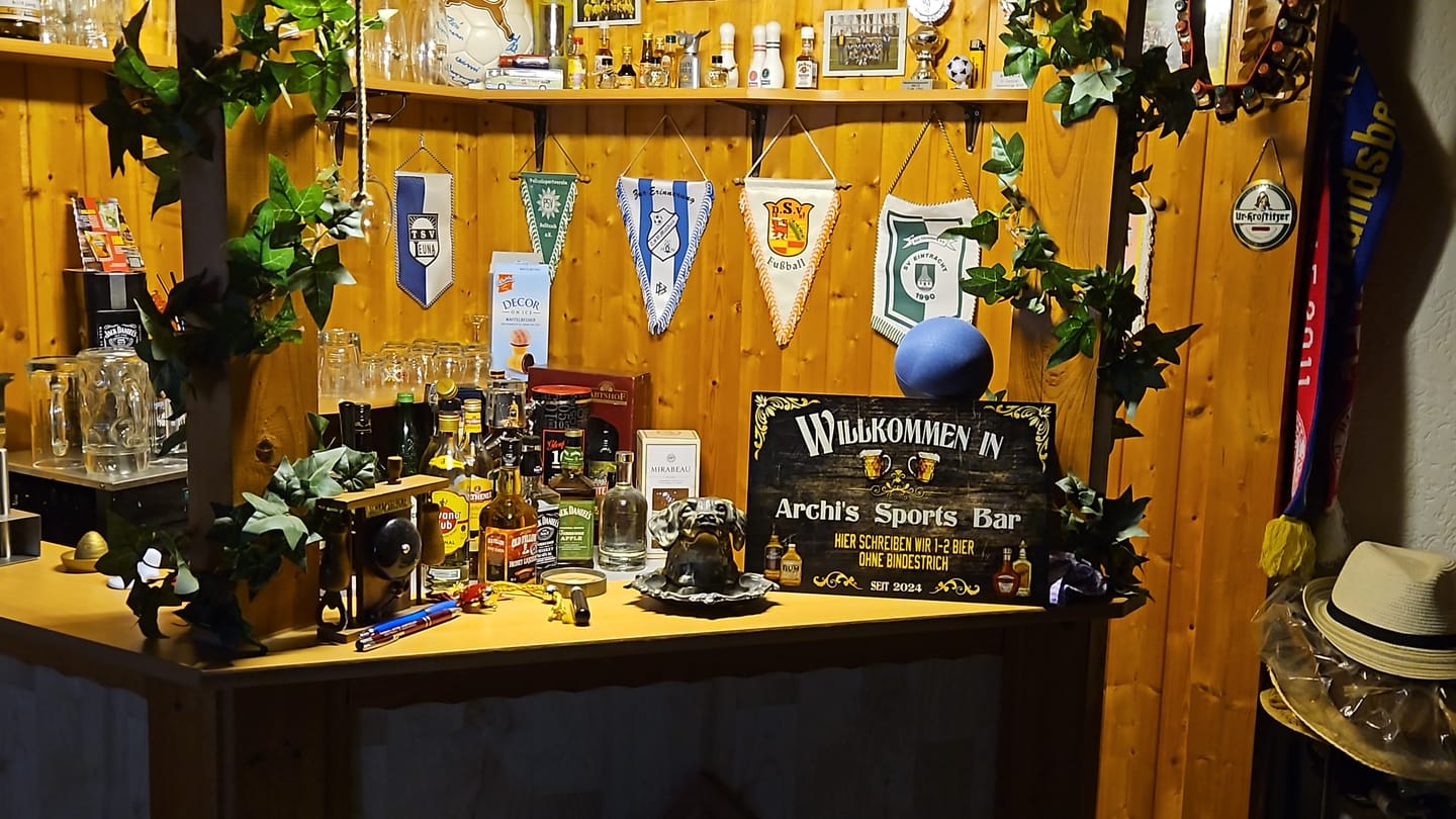 Customer photo review of Meine Bar - Indoor-Türschild