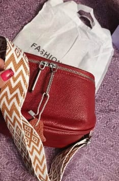 Customer photo review of Sac Banane Cuir Femme Viviana