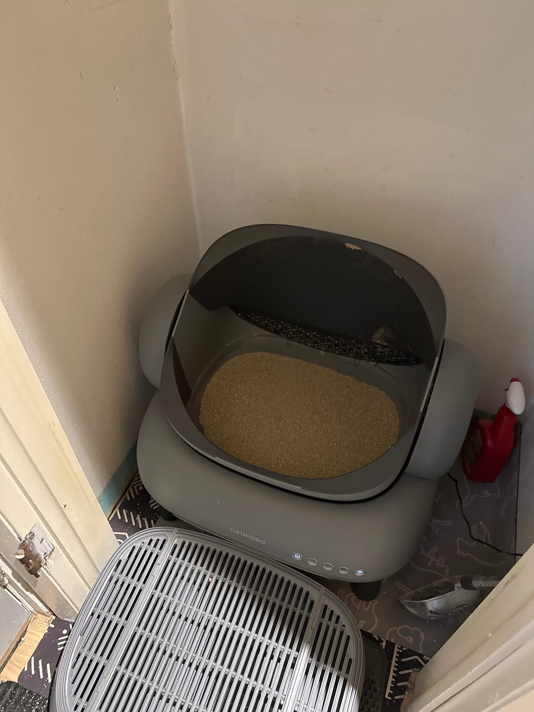 Customer photo review of Neakasa Mineral Cat Litter 22lbs / 10kg