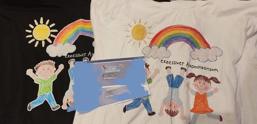 Customer photo review of EXZESSIVER ALKOHOLKONSUM - Premium Shirt Unisex