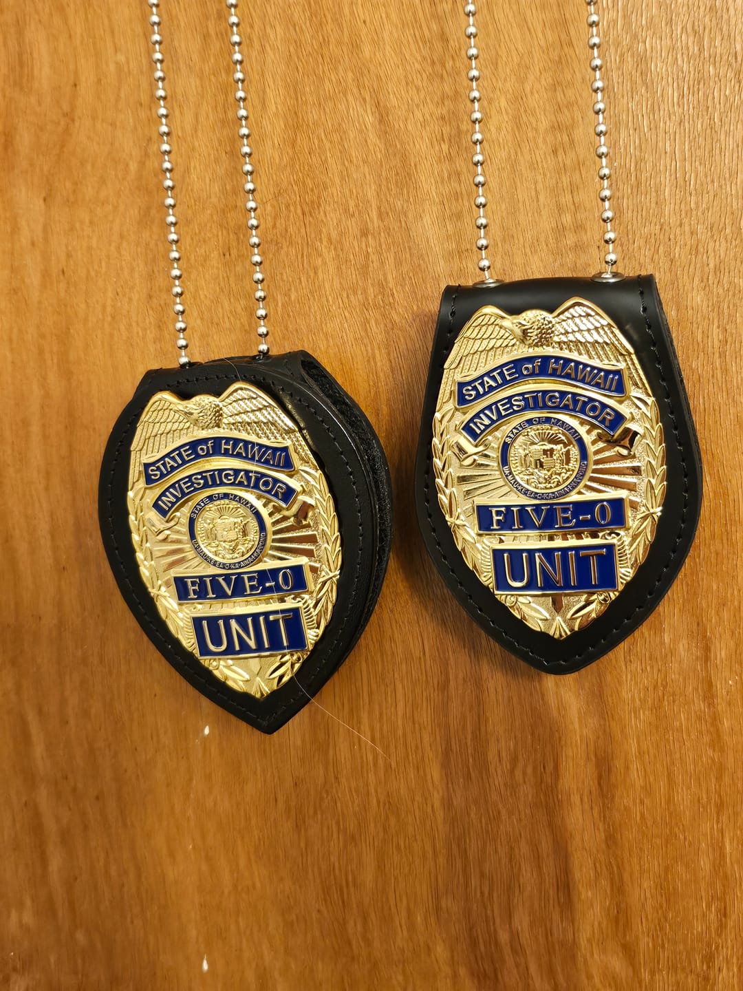 Customer photo review of State of Hawaii Five-0 Unit Investigator Badge Replica Cosplay Movie Props