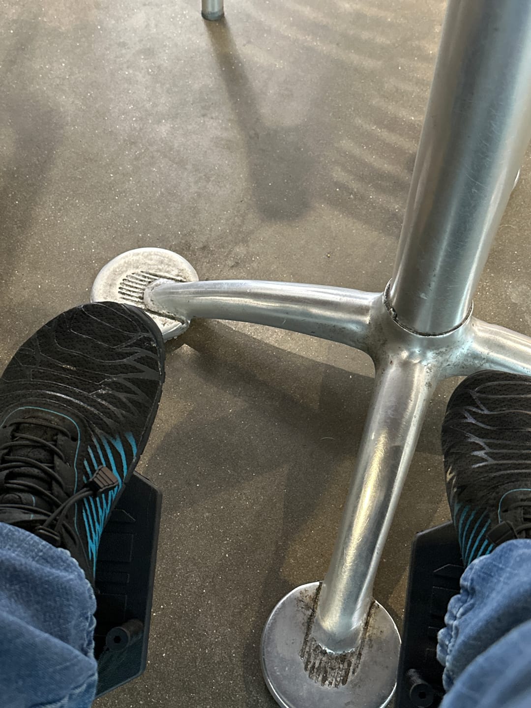 Customer photo review of Lorax Pro – All-Day Comfort & Pain-Free Barefoot Shoes