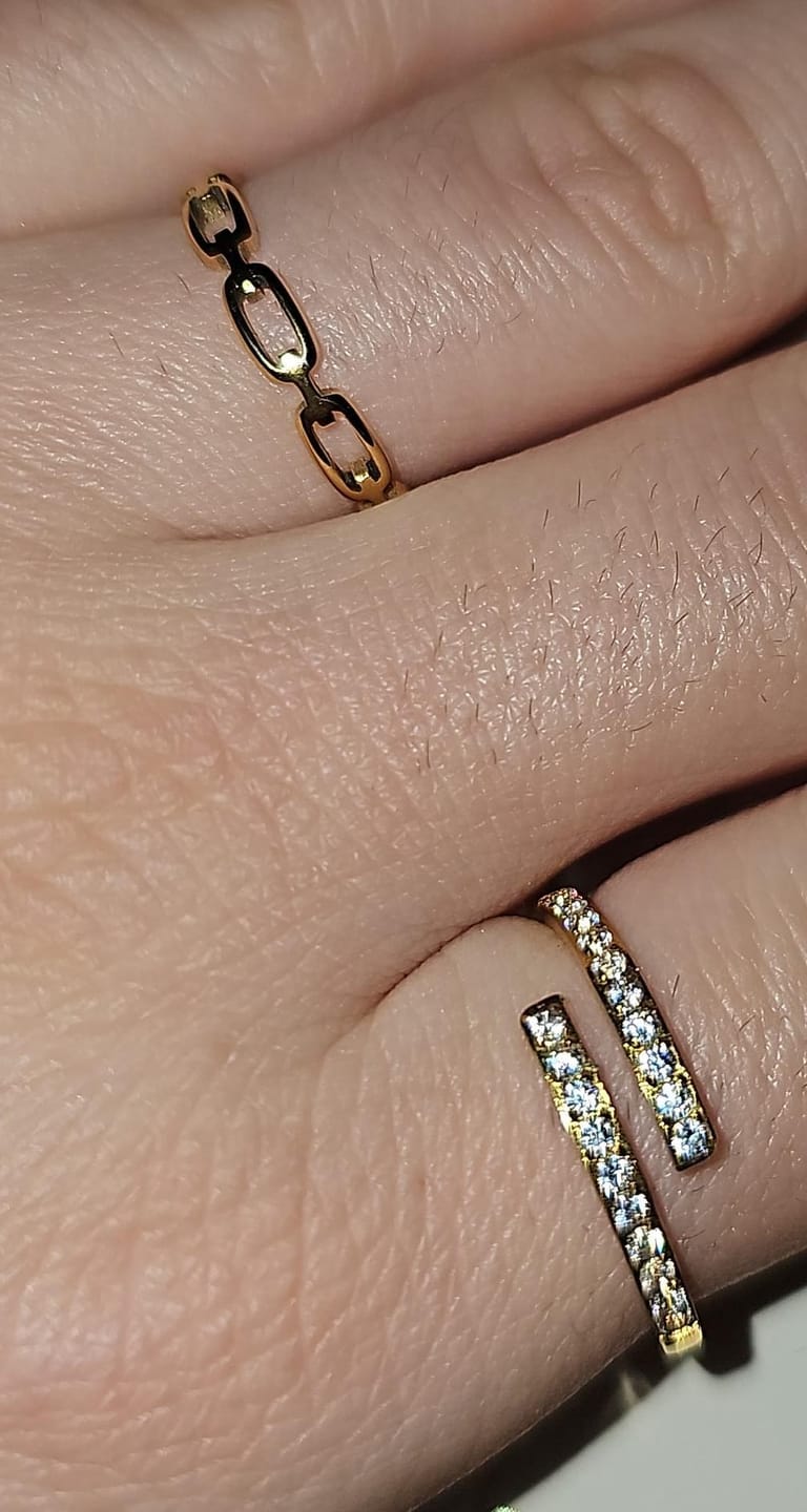 Customer photo review of Element Ring | 18K vergoldet