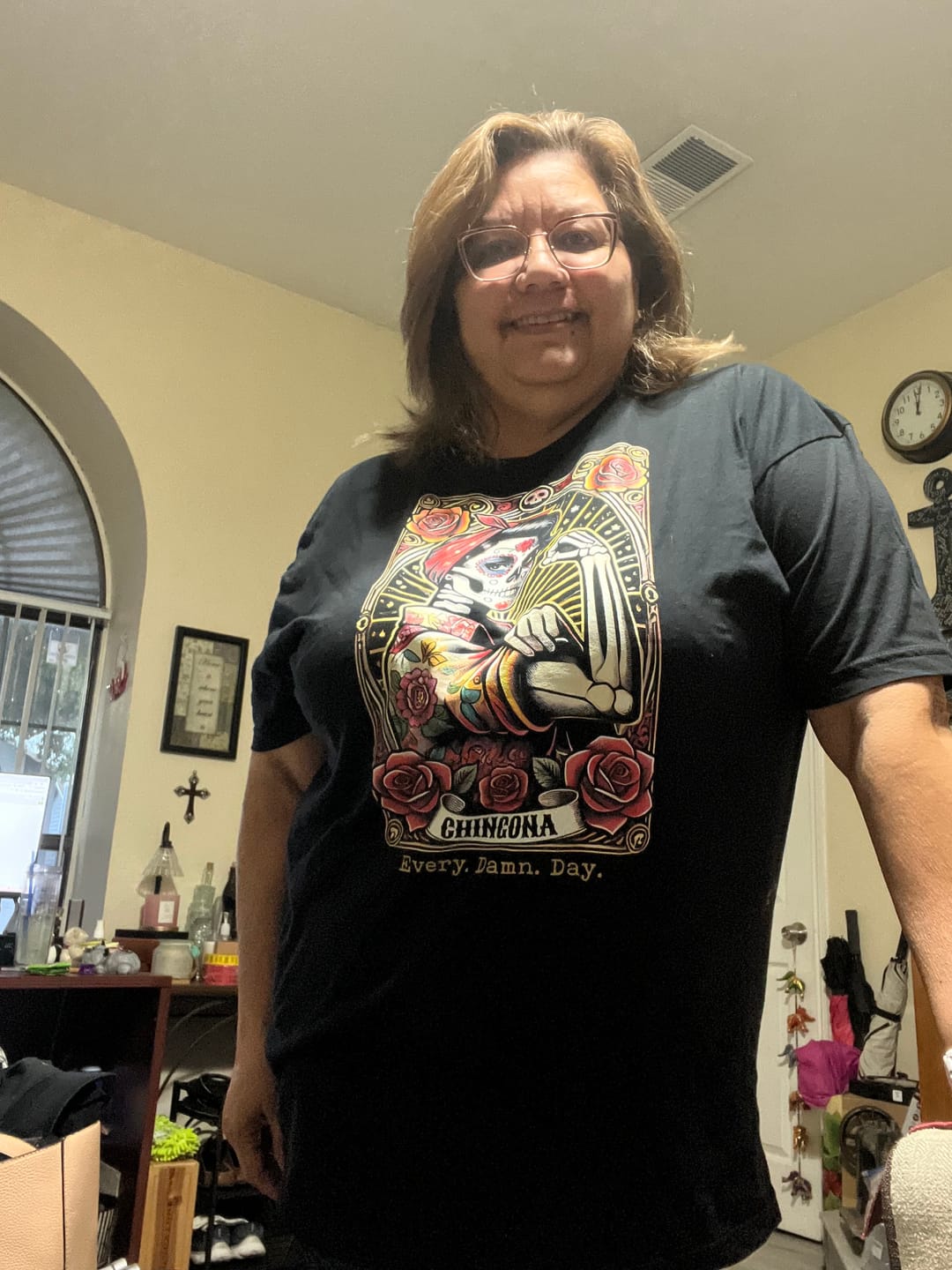 Customer photo review of Chingona Every Damn Day Loteria T-Shirt