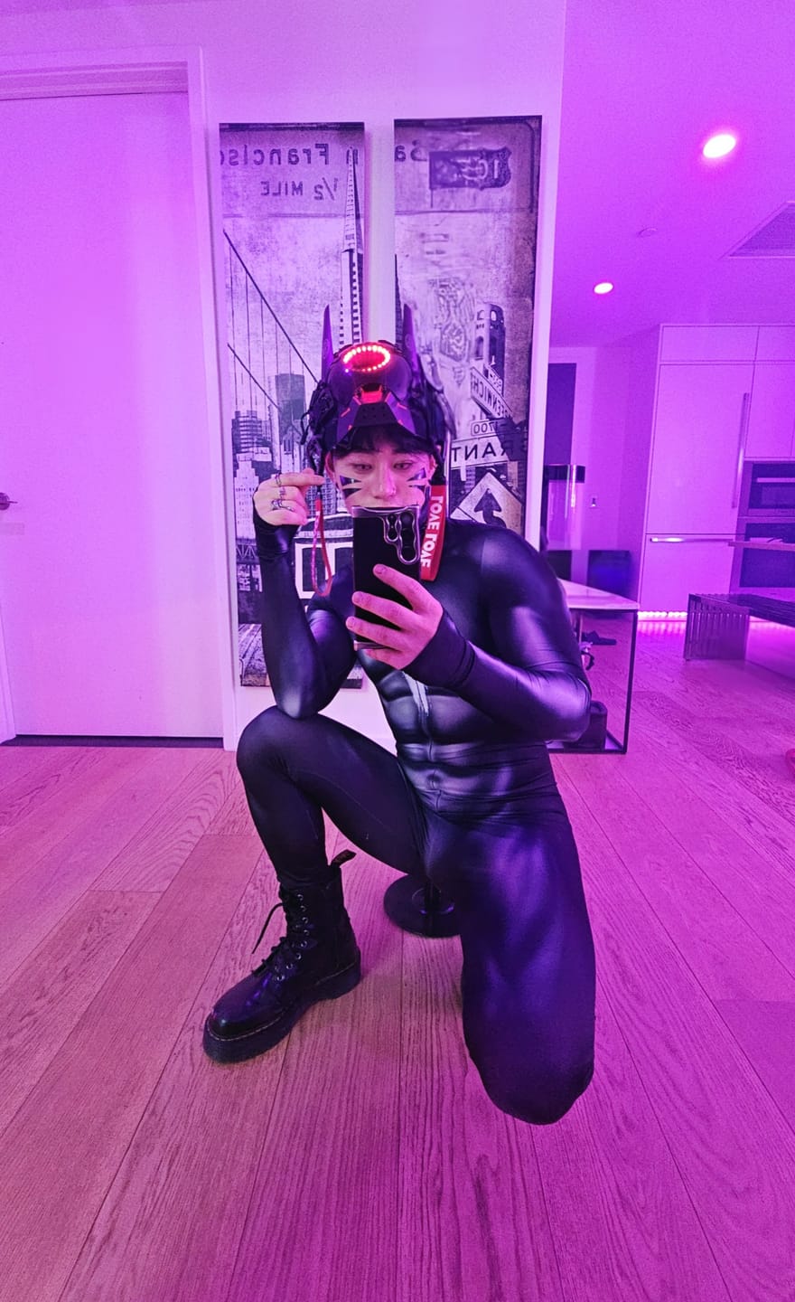 Customer photo review of The Priest Men's Costume