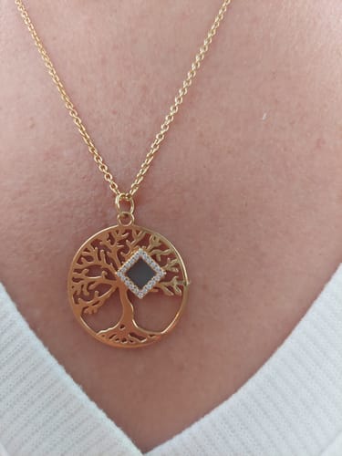 Customer photo review of Tree of Life Necklace