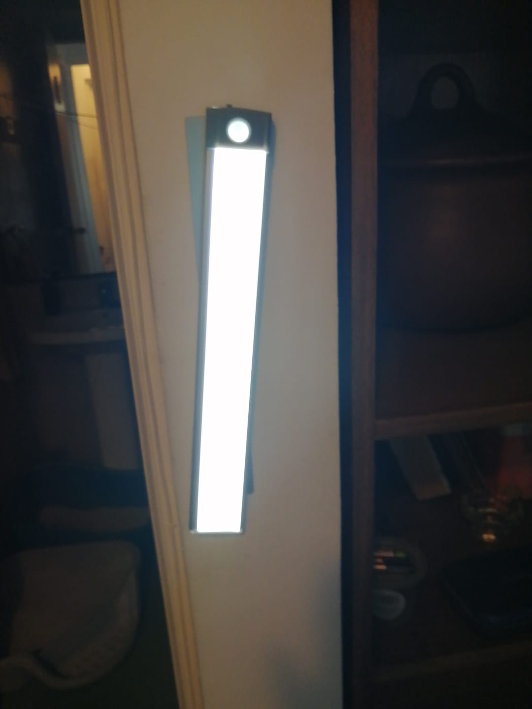 Customer photo review of Barra con Sensor Recargable - USB Luz Fría