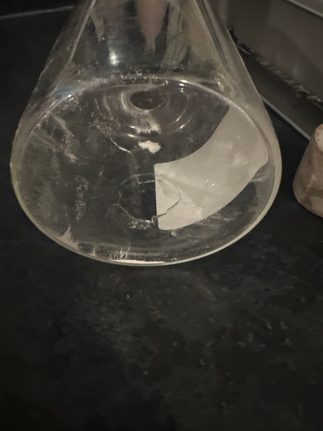 Customer photo review of Laundry Glass Jar With Wooden Lid 1.2L - Klesvask