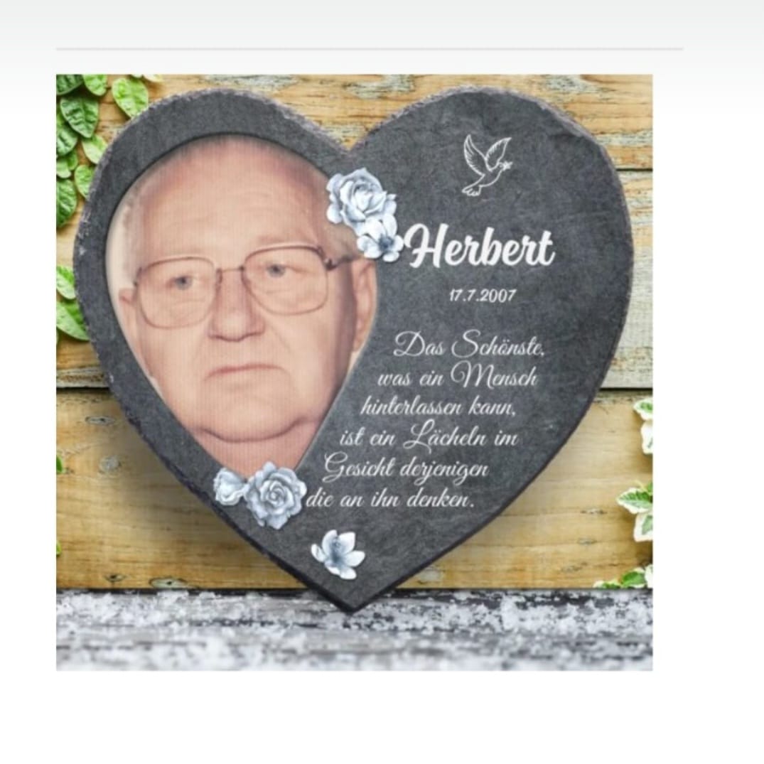 Customer photo review of Unvergessen - Personalisiertes Schieferherz für geliebte Verstorbene zum Andenken