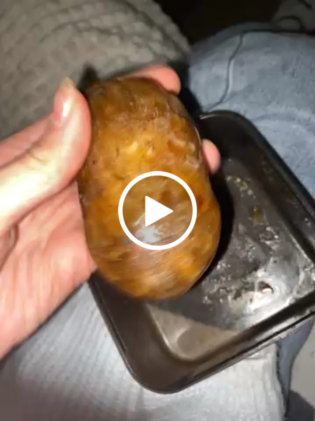 Customer video review of BLACK SOAP - afrikanische schwarze Seife