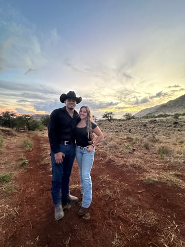Customer photo review of Wrangler Retro Women's Mae Mid-Rise Bootcut Jean Dillion