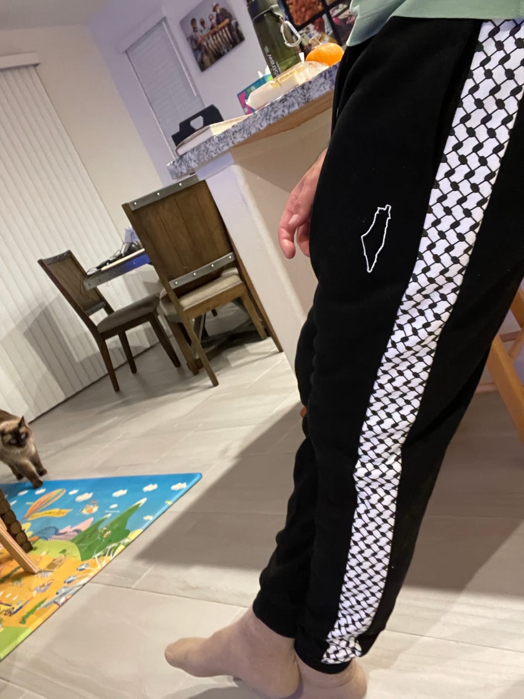 Customer photo review of MEN'S BLACK KUFIYA JOGGERS