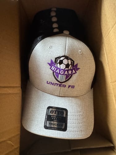 Customer photo review of [12 Pack] Embroidered Trucker Hats