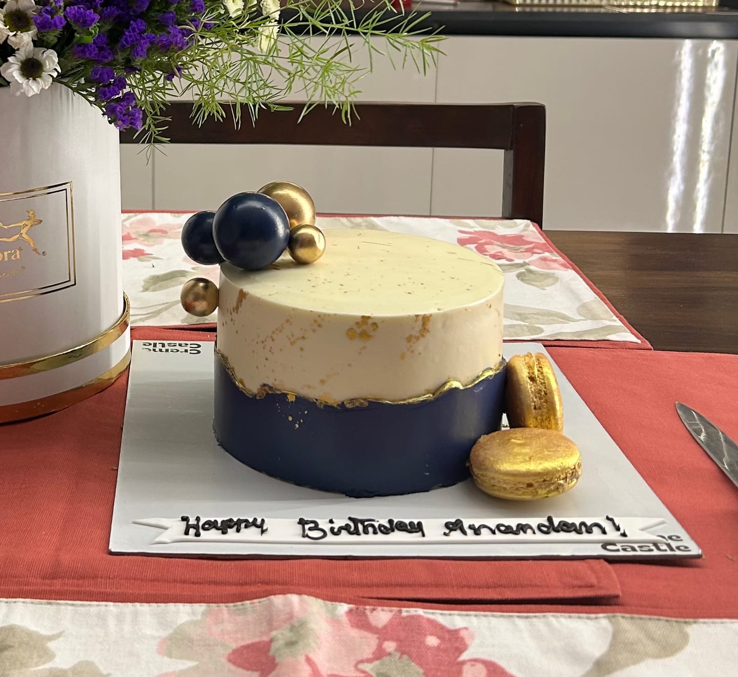 Customer photo review of Gold Splash Blue Cake