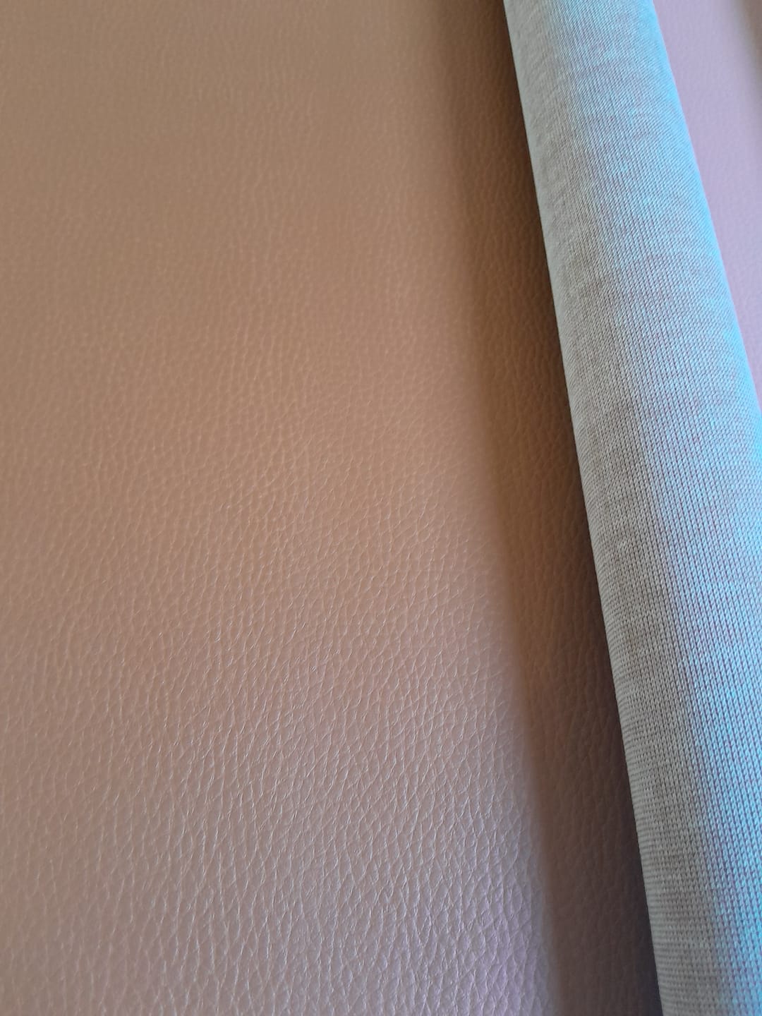 Customer photo review of DOLLARO 0.8MM COM FUNDO DE MALHA COR CARAMELO RUSSET