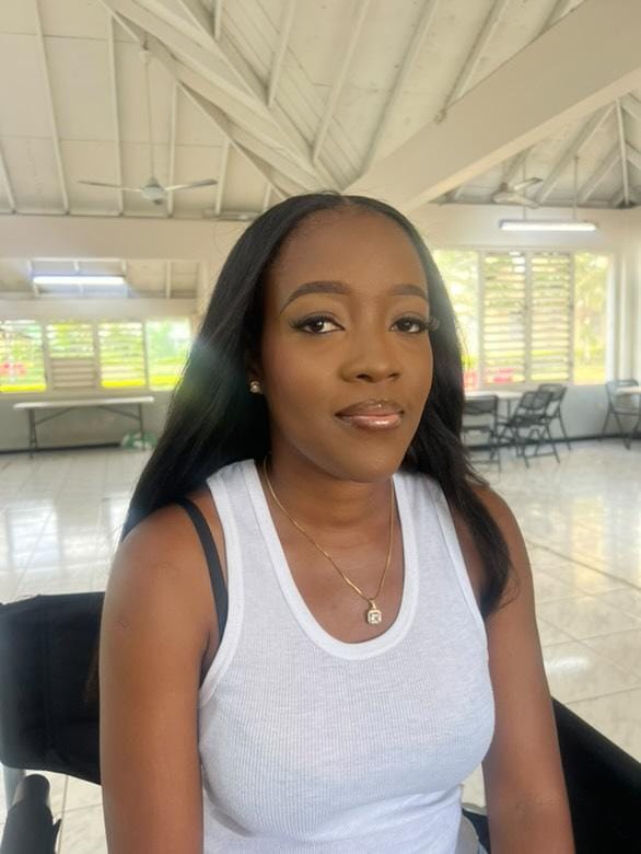 Customer photo review of Relaxed Light Yaki Tape In Hair Extension