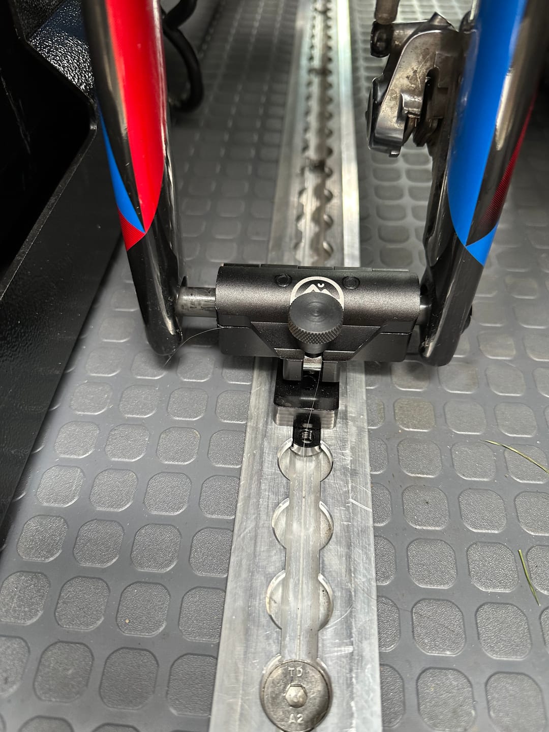 Customer photo review of Unaka - Bike Thru Axle Fork Mount