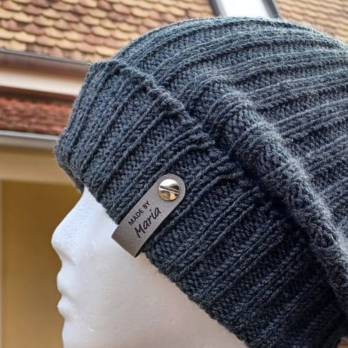 Customer photo review of Personalisierte Labels mit Chicago Screws - Kunstleder-Label mit Schrauben