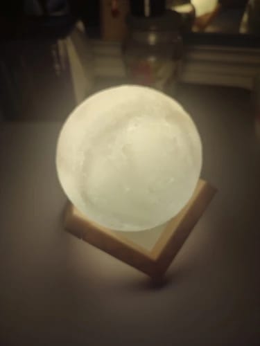 Customer photo review of Mystical Moon Lamp