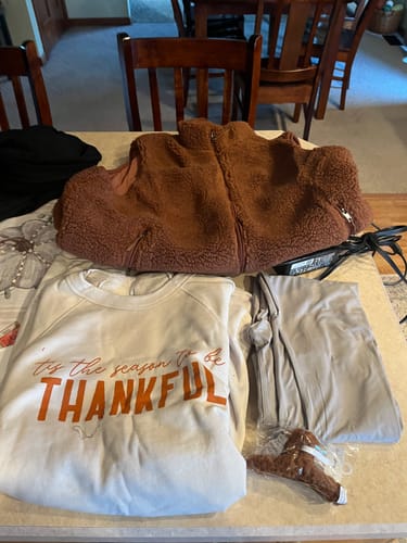 Customer photo review of Betsey's Thankful Box