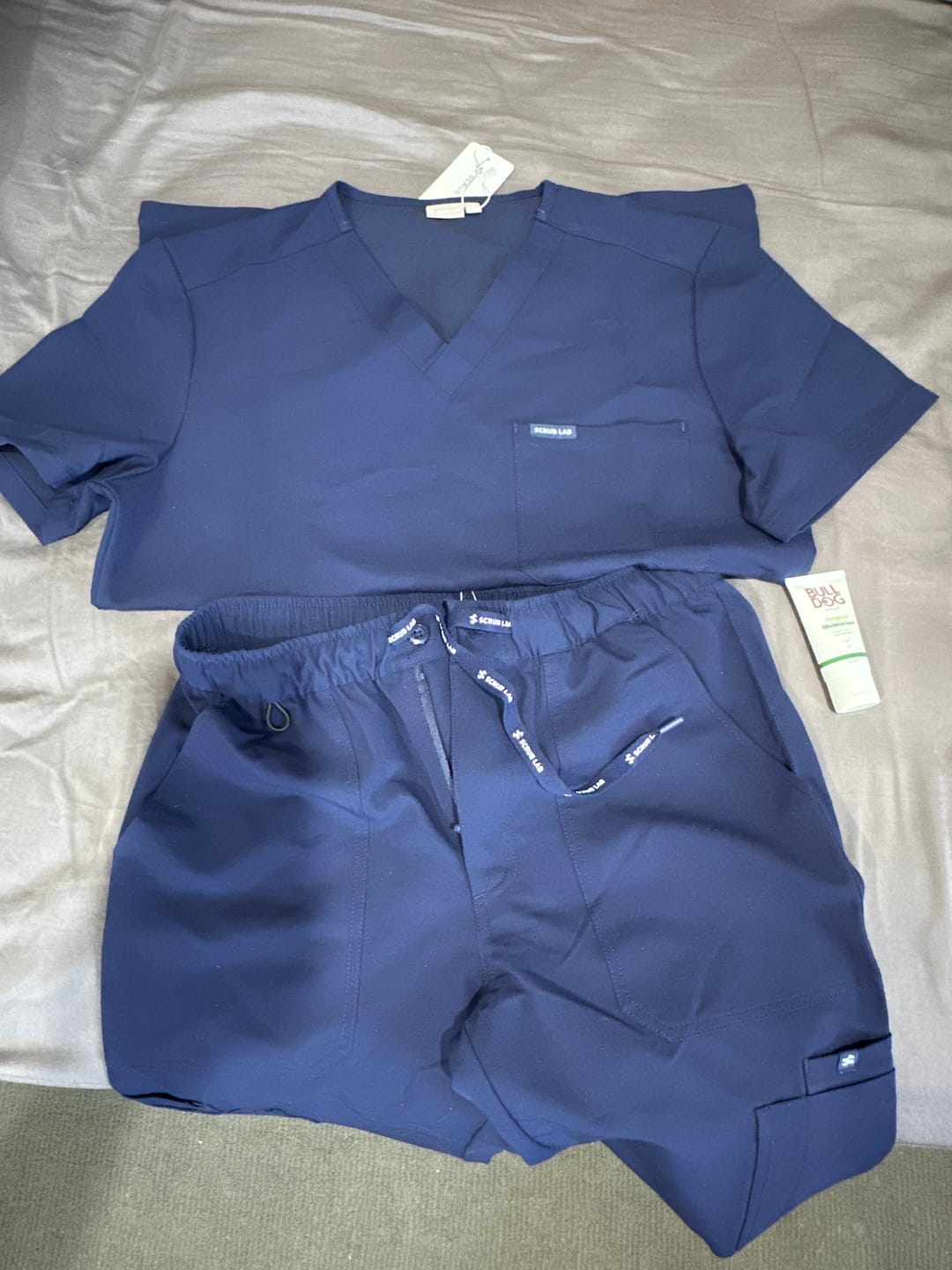 Customer photo review of IAN Three Pocket Scrub Top (Original SLTECH™ fabric) - Navy
