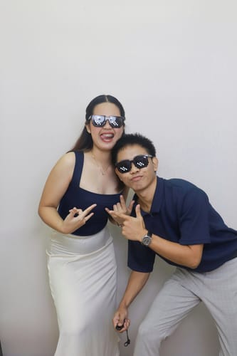 Customer photo review of 📸 Printave™ Self-Photo Studio (10-minute shoot)