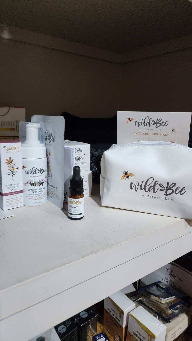Customer photo review of FREE SAMPLE of the Wild Bee Youthful Bloom serum 10ml