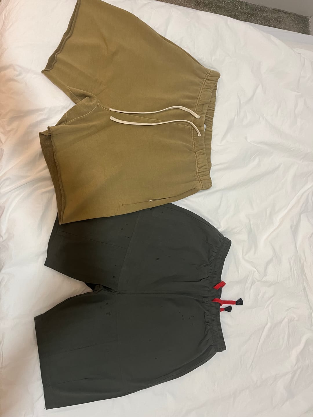 Customer photo review of Tekida Short Pants