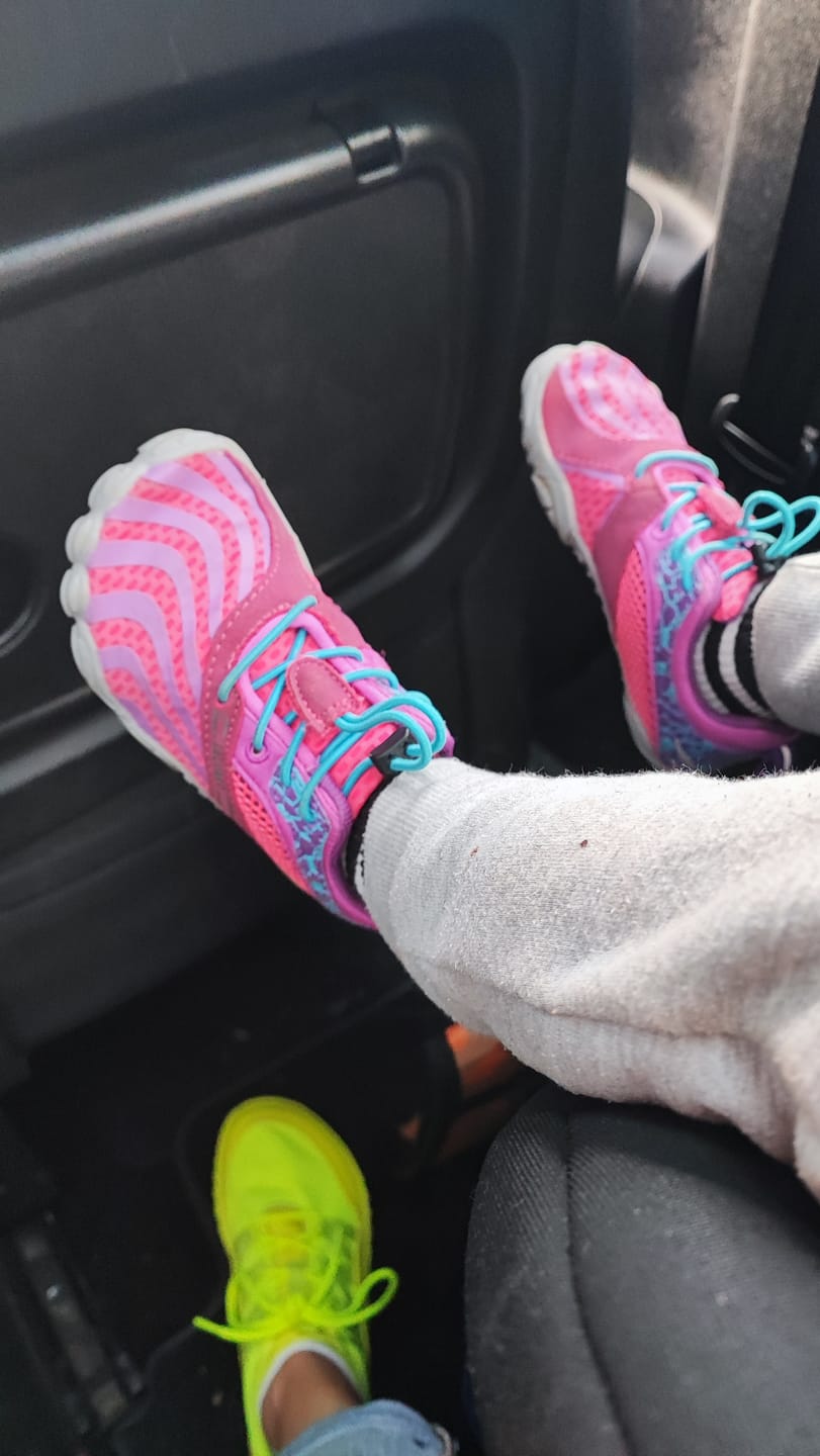 Customer photo review of Niños Vitality Ⅰ - Zapatos Barefoot