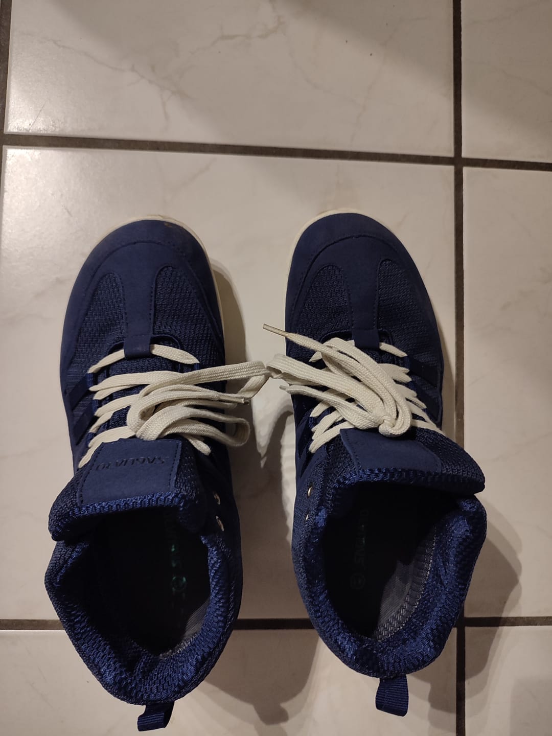Customer photo review of Brave IV - Barfußschuhe