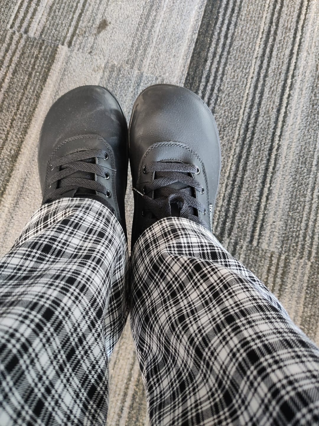 Customer photo review of Spruce - Winter Barefoot Shoes