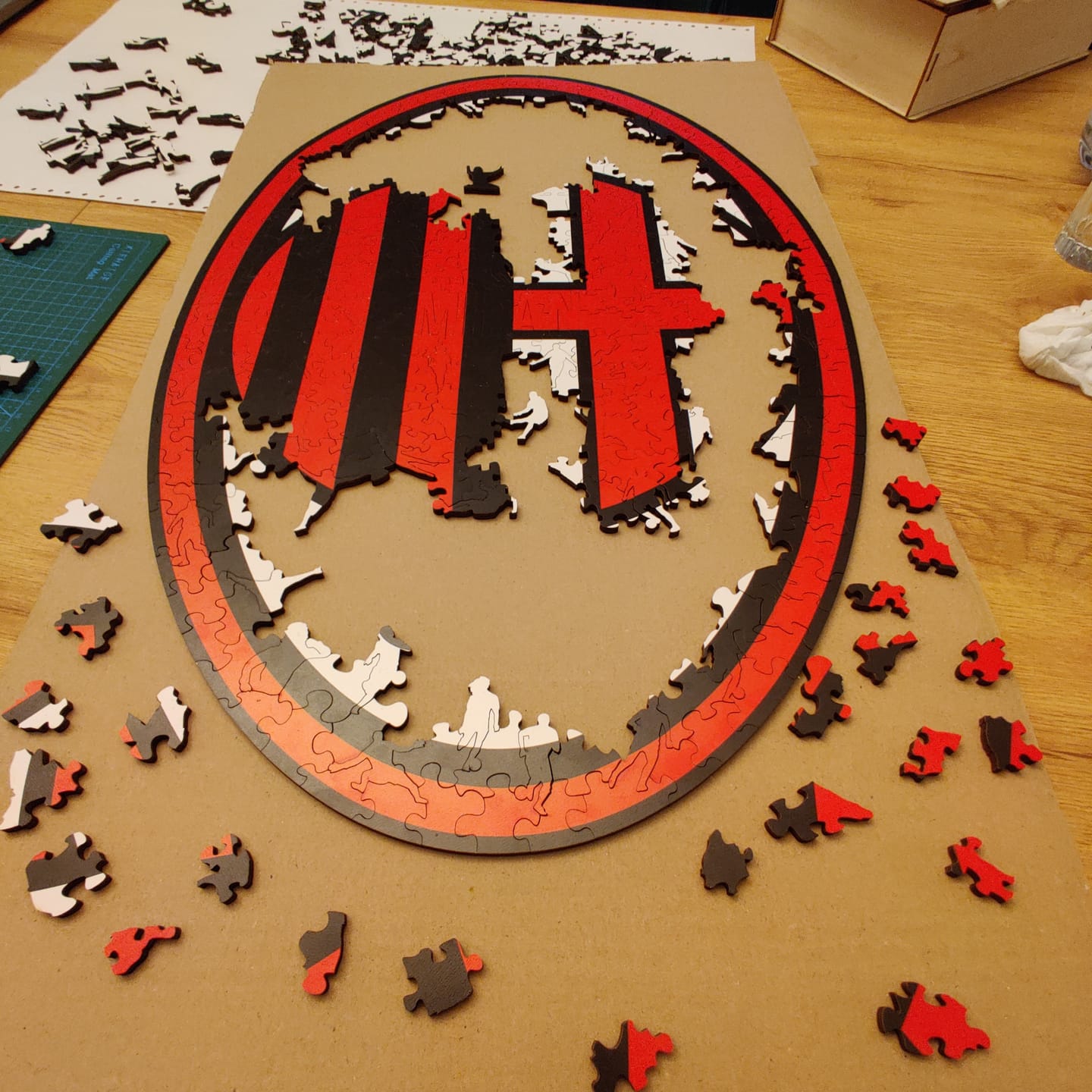 Customer photo review of AC Milan® Logo - Wooden Puzzle
