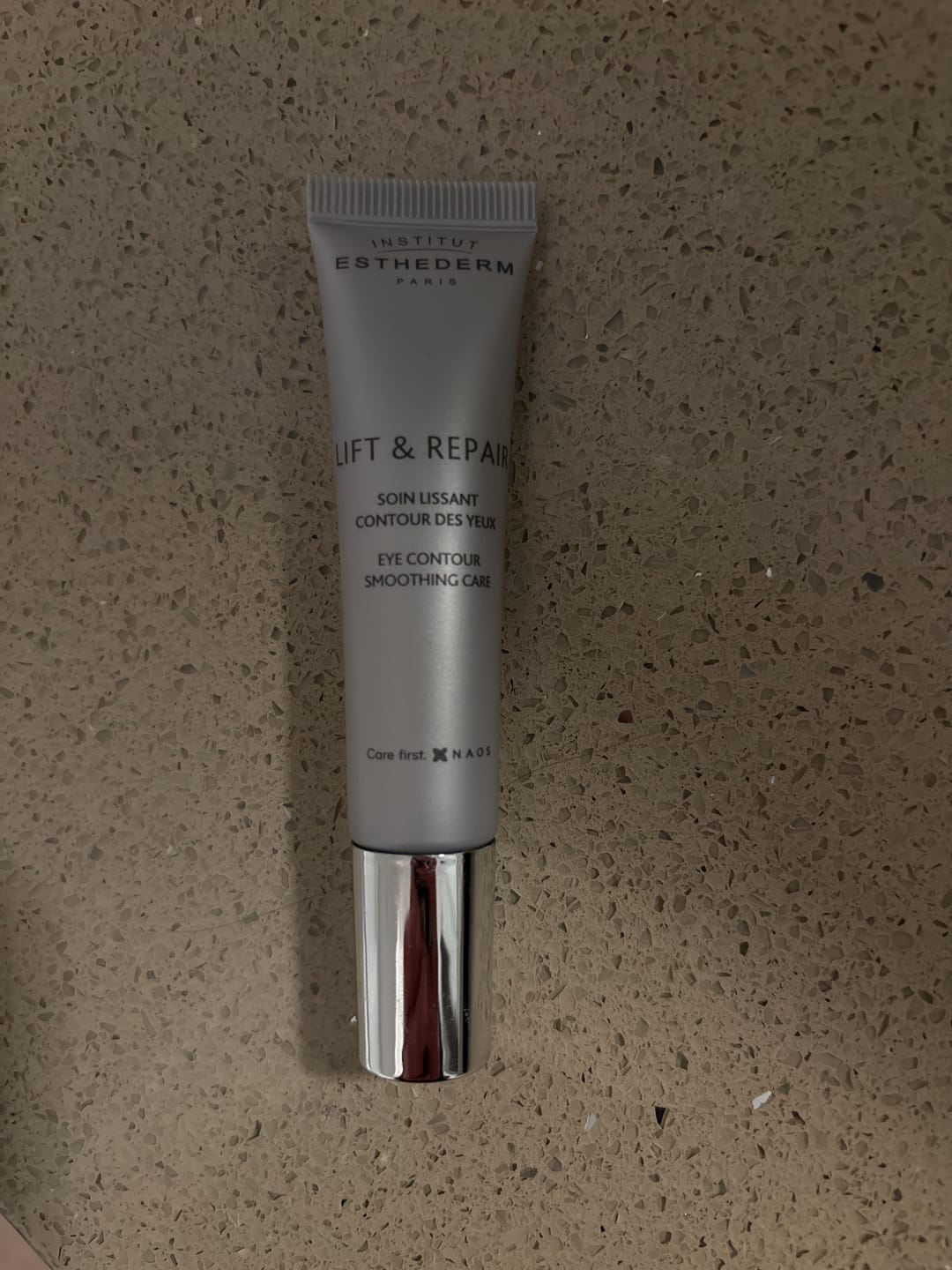 Customer photo review of Lift & Repair - Soin Lissant Contour Des Yeux