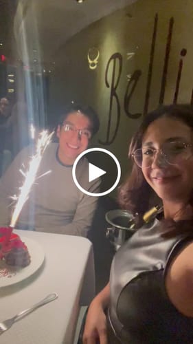 Customer video review of Cena Romántica