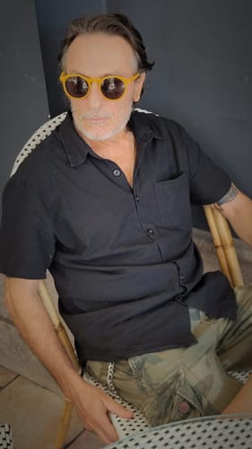 Customer photo review of Chemise à manches courtes en coton et lin de couleur unie pour hommes