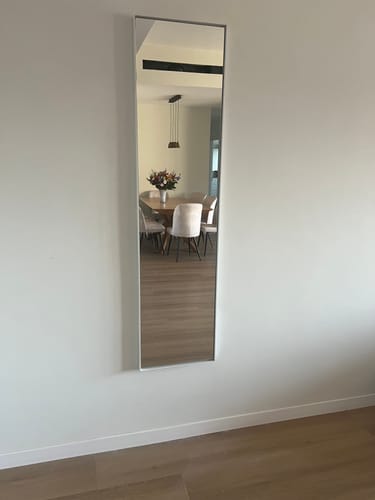 Customer photo review of דלת מראה להסתרת ארון חשמל