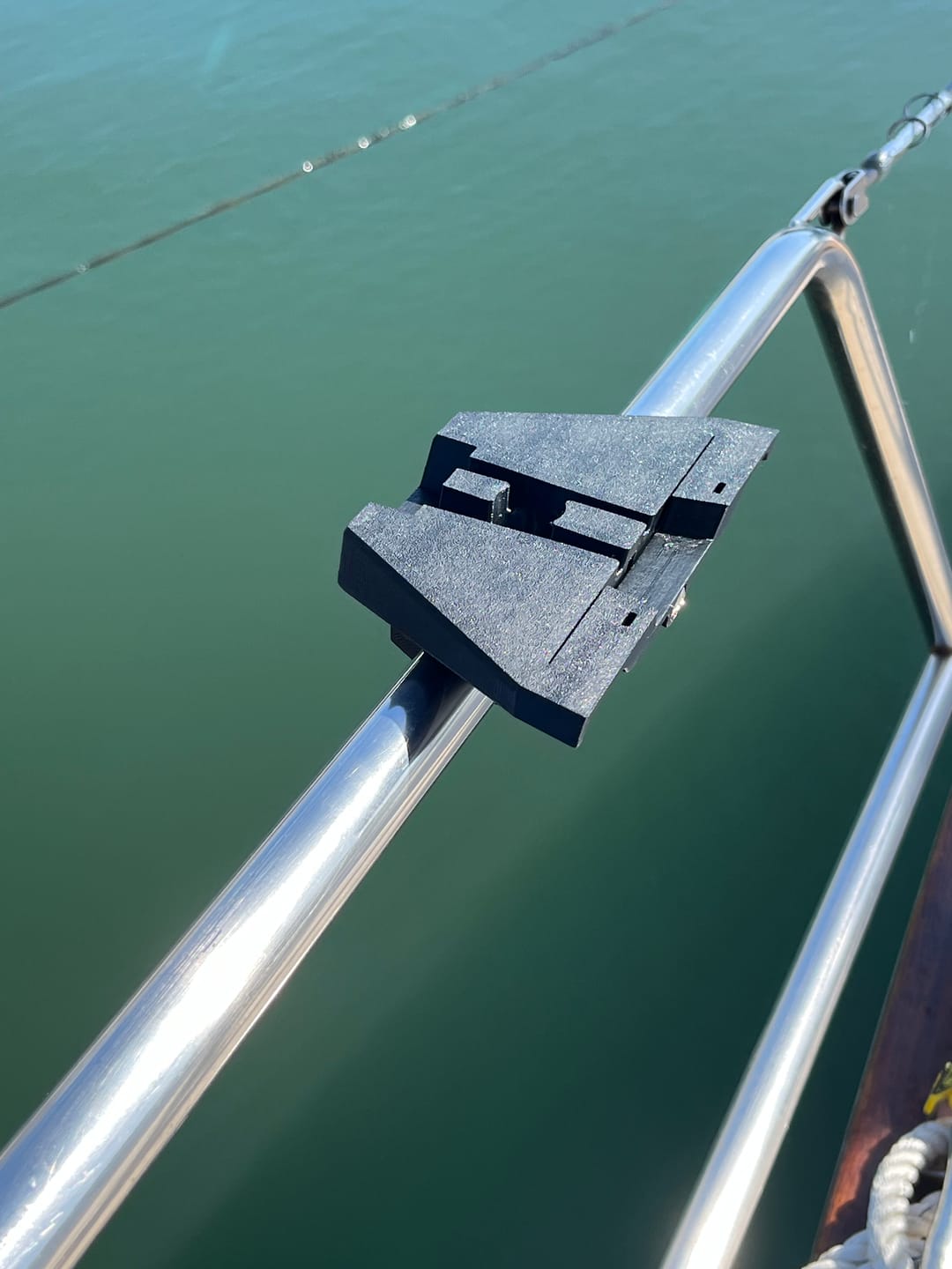 Customer photo review of Starlink Mini Rail Mount