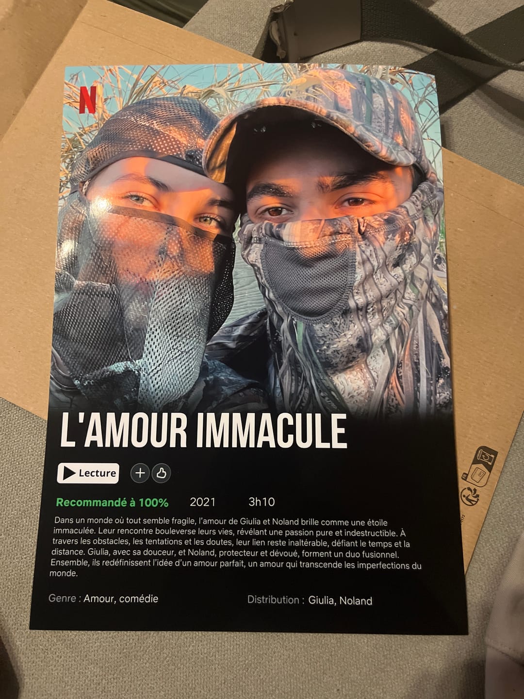 Customer photo review of Netflix Couple - Affiche personnalisée